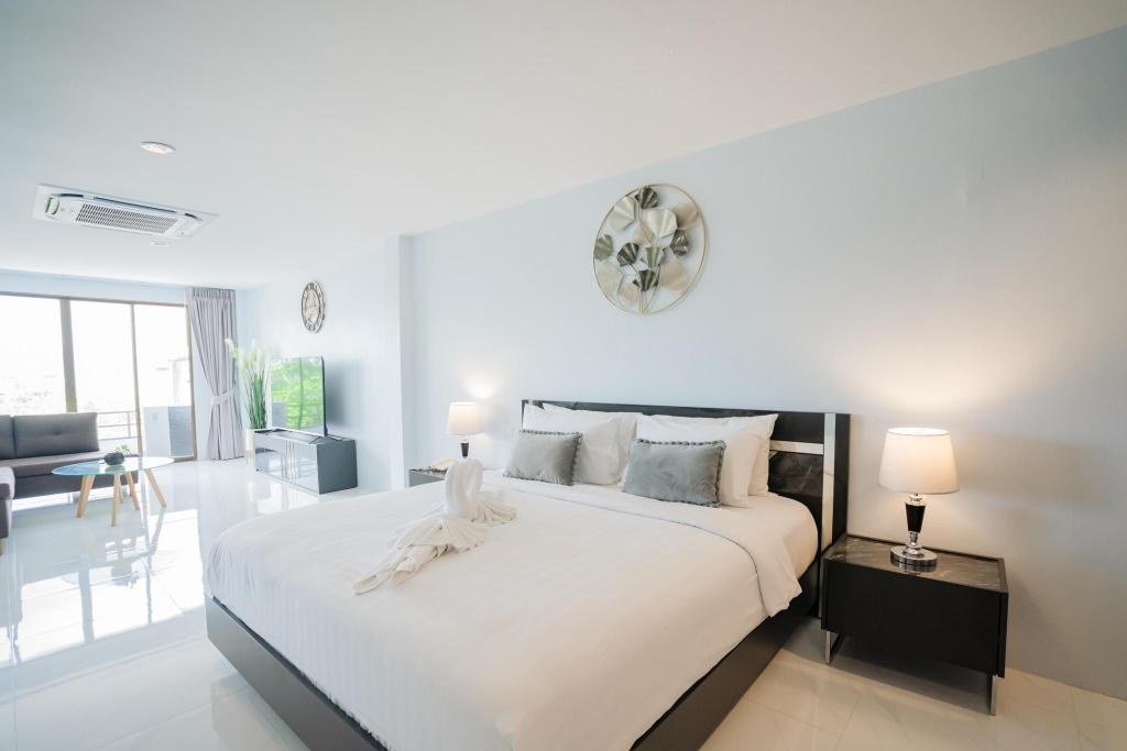 Chambre de la Penthouse Suite au Club Bamboo Boutique Patong Beach Resort