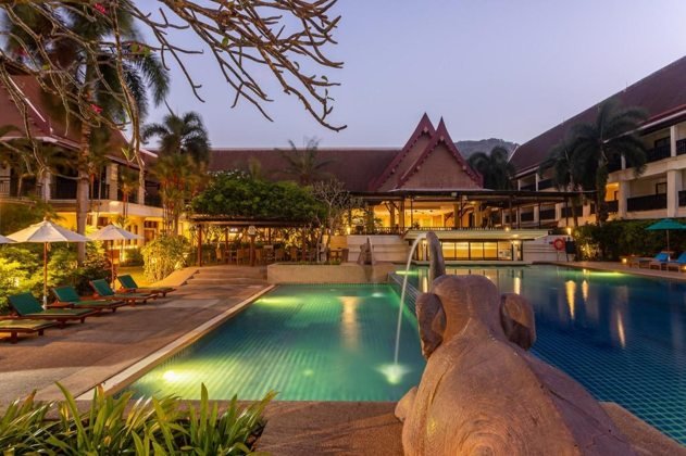 Piscine du Deevana Patong Resort & Spa