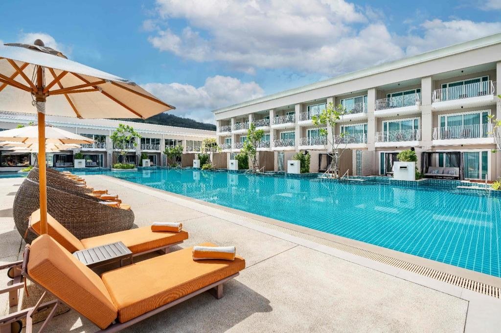 Piscine extérieure du M Social Hotel Phuket