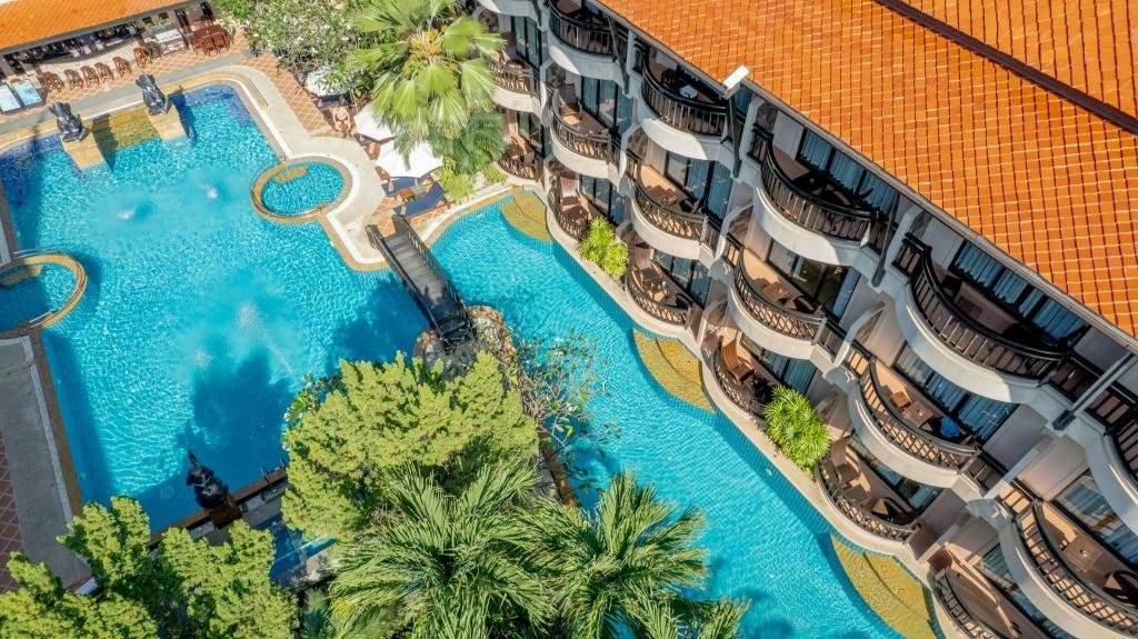 Piscine du Nipa Resort