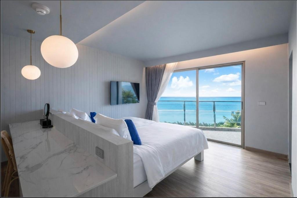 Vue depuis un hébergement à deux chambres avec vue sur l’océan — Homm Bliss Southbeach Patong