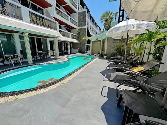 Piscine extérieure — Orchid Hotel and Spa Kalim Bay