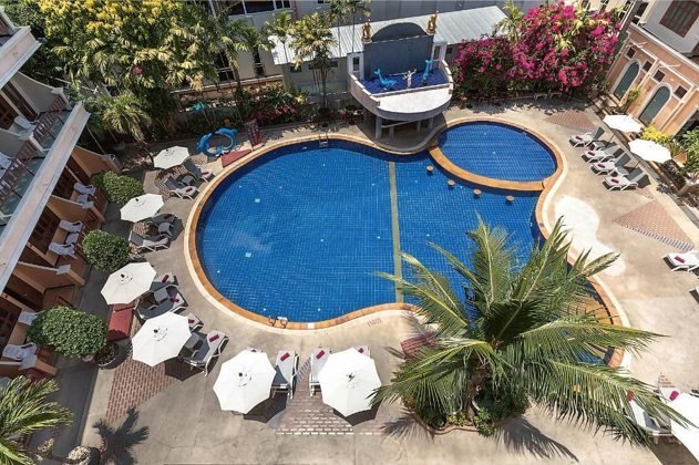 Piscine — Tony Resort